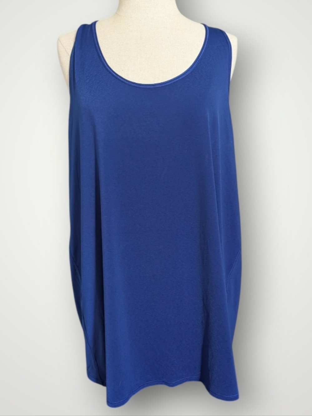 Lululemon NWT Essential Tank Top Pleated - Picture 2 of 11